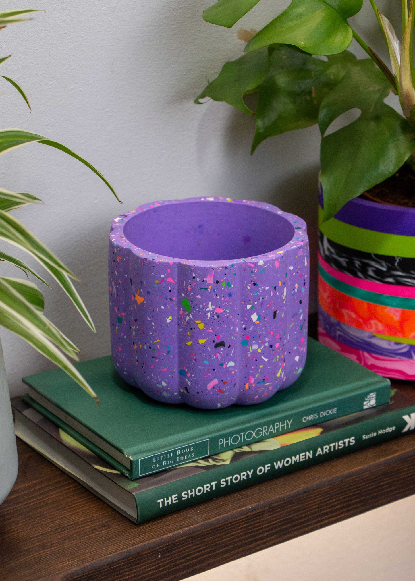 Terrazzo bumpy planter