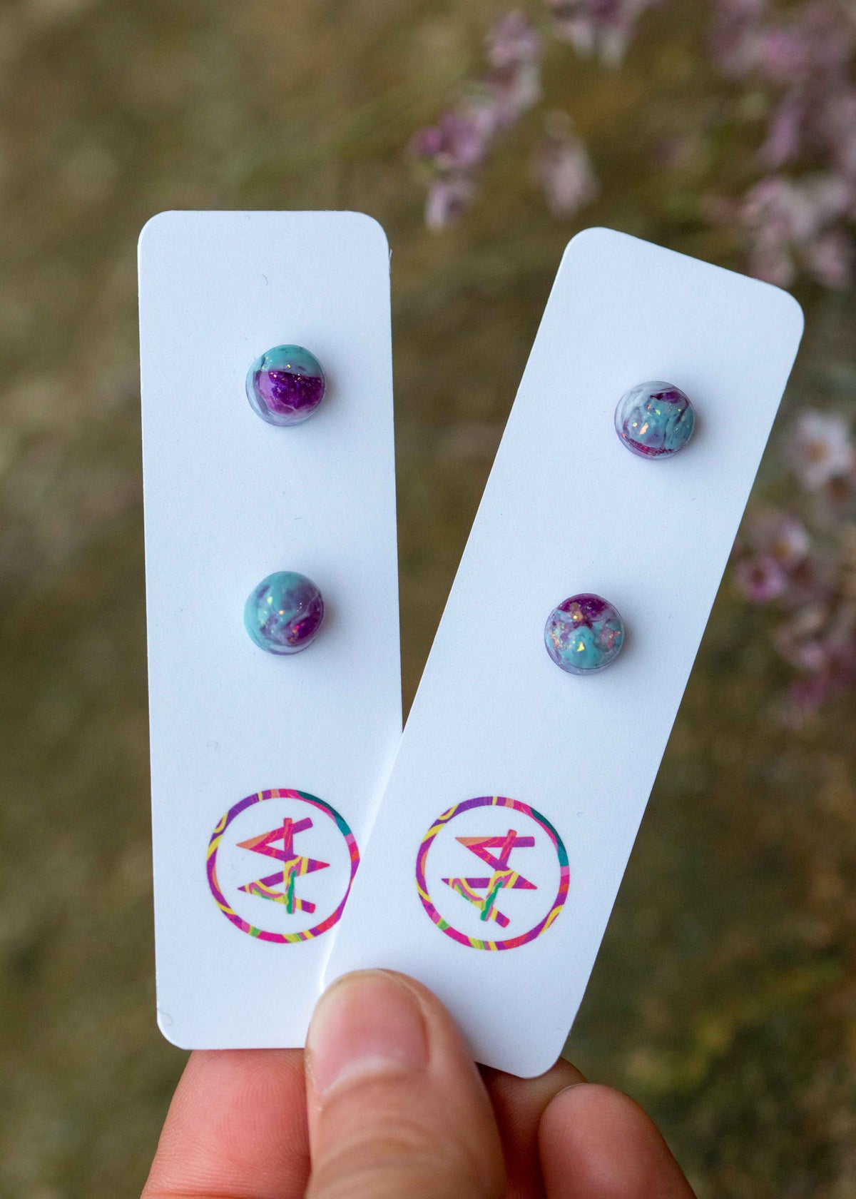 Small circular studs