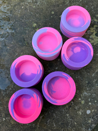 NEONS round tealight holder