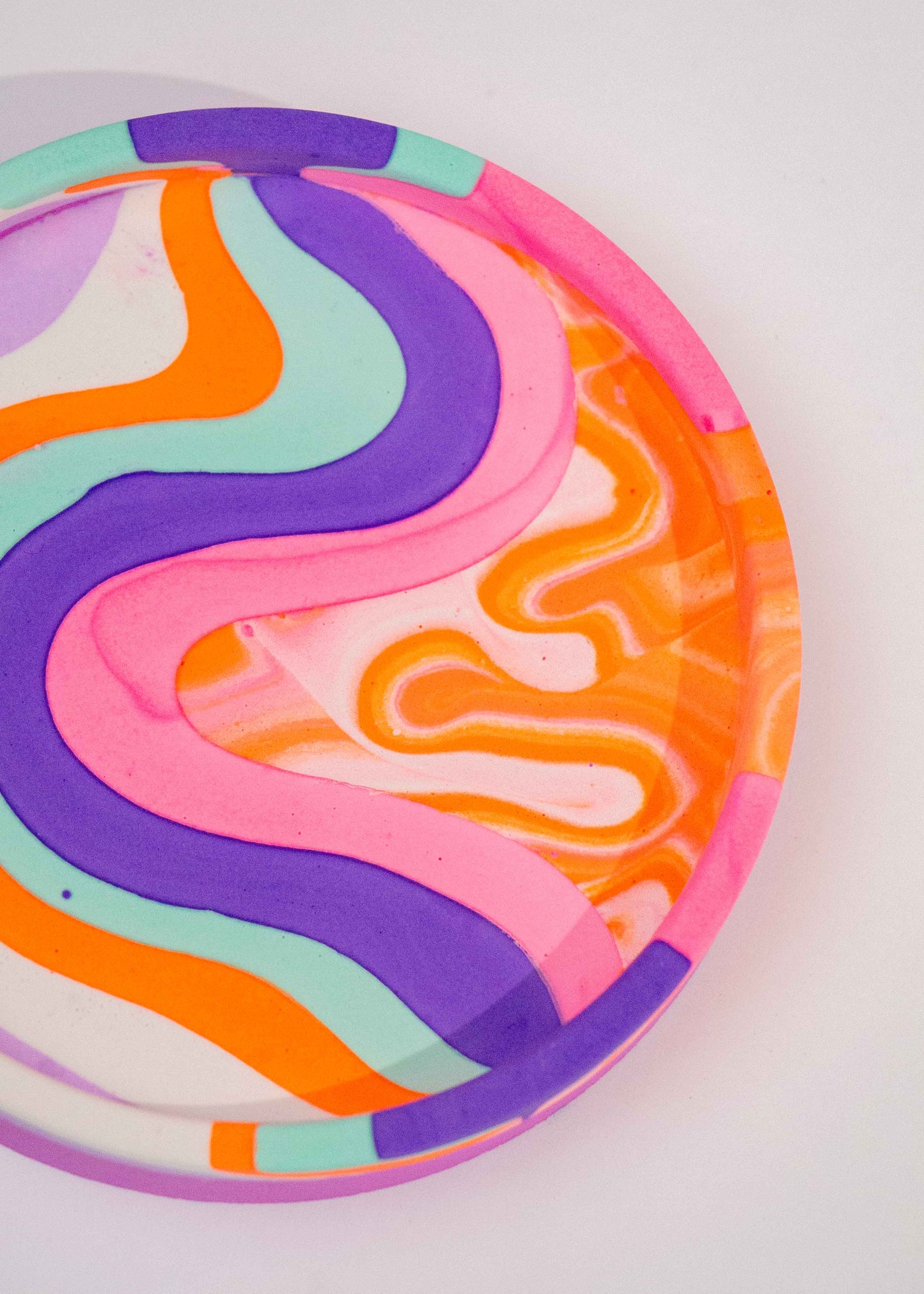 XS 'Fusion' circular tray