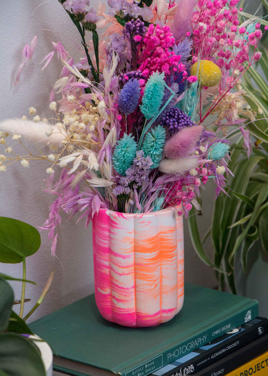 Marbled bumpy vessel